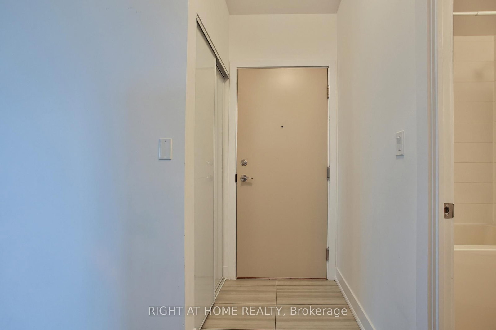 1486 Bathurst Street, Unit 1303 - Photo 6