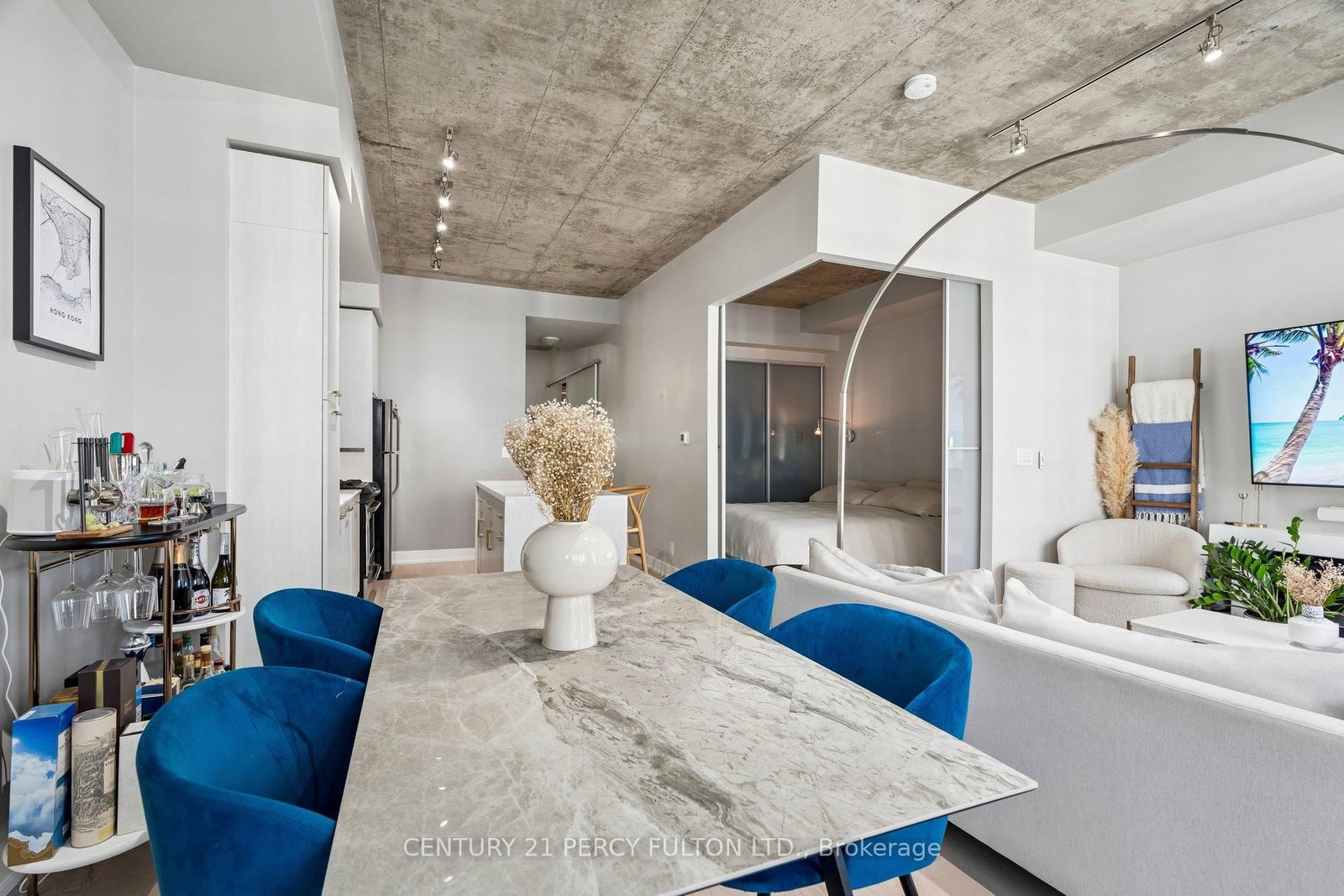399 Adelaide Street W, Unit 715 - Photo 11