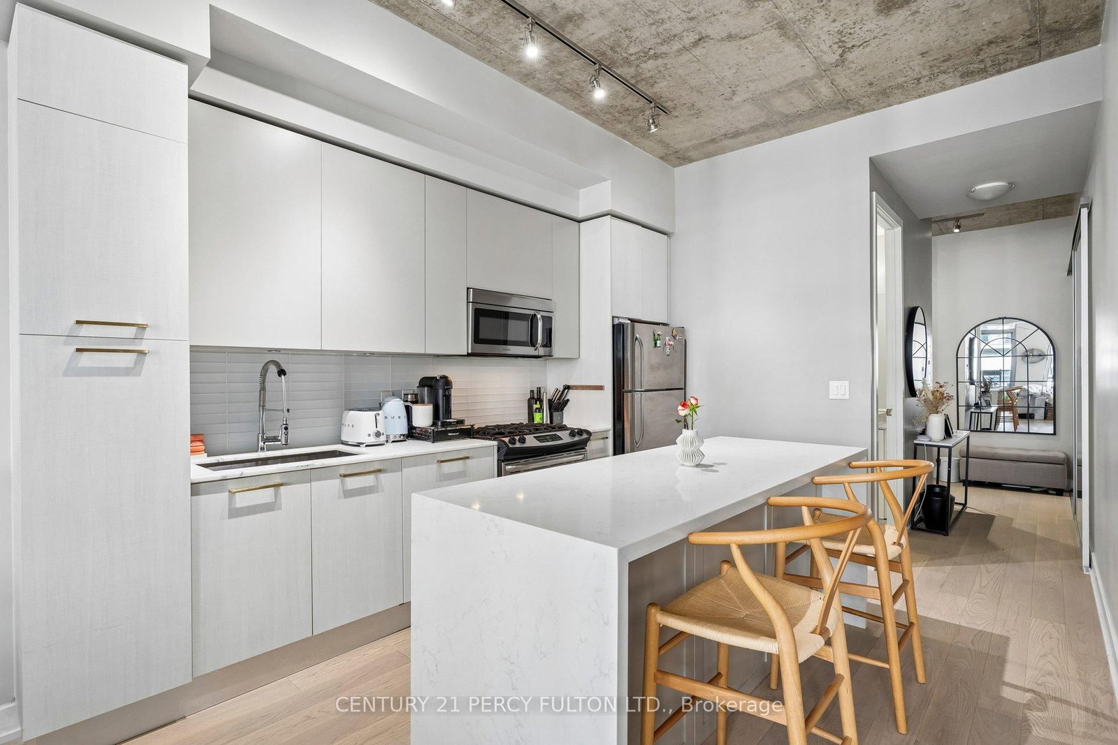 399 Adelaide Street W, Unit 715 - Photo 12