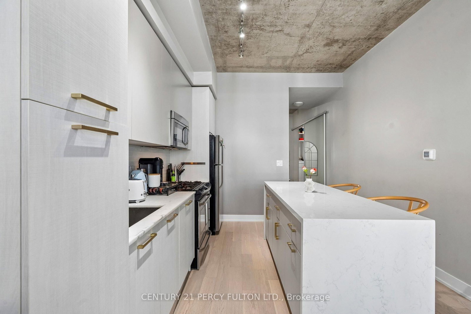 399 Adelaide Street W, Unit 715 - Photo 14
