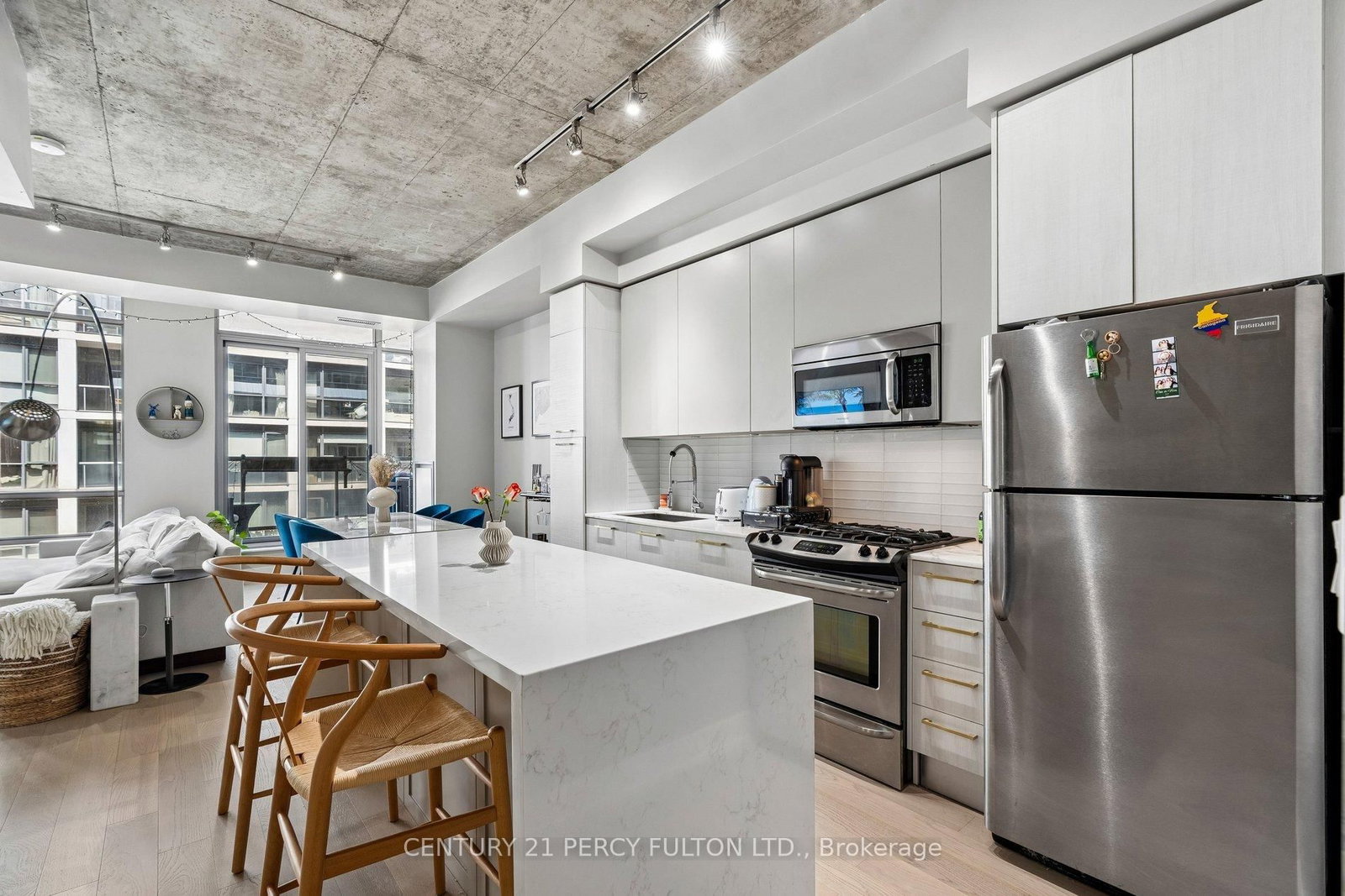 399 Adelaide Street W, Unit 715 - Photo 15