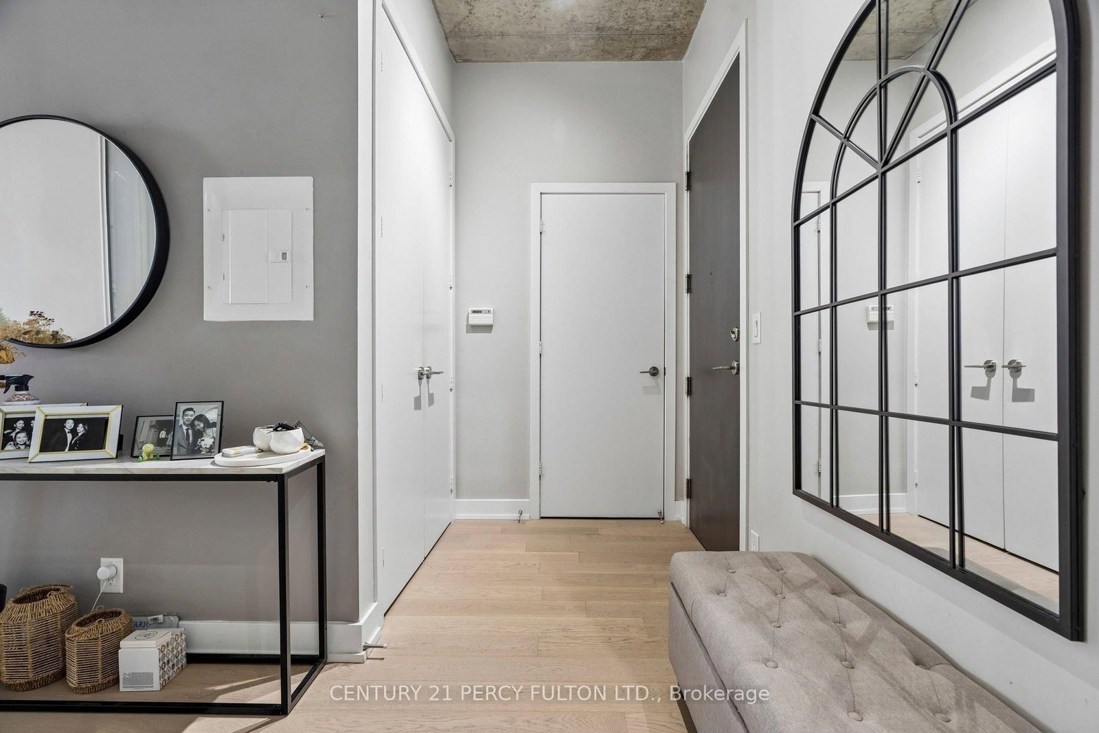 399 Adelaide Street W, Unit 715 - Photo 25