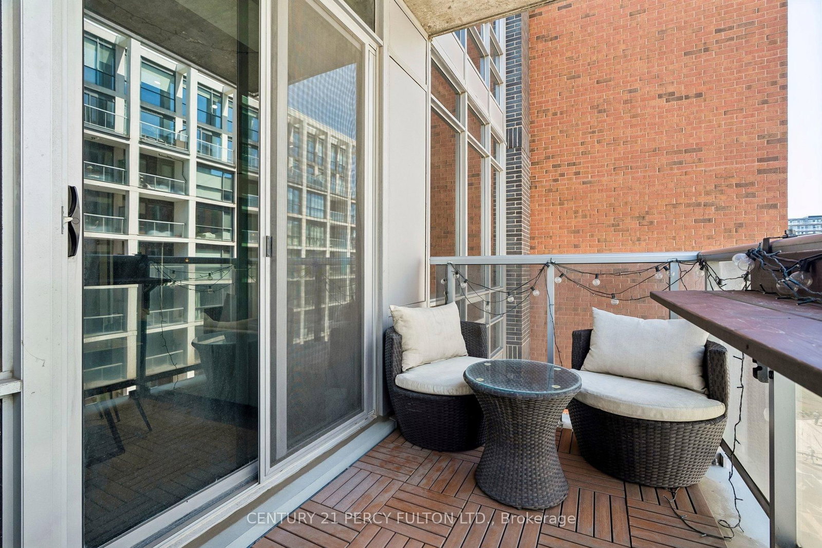 399 Adelaide Street W, Unit 715 - Photo 27