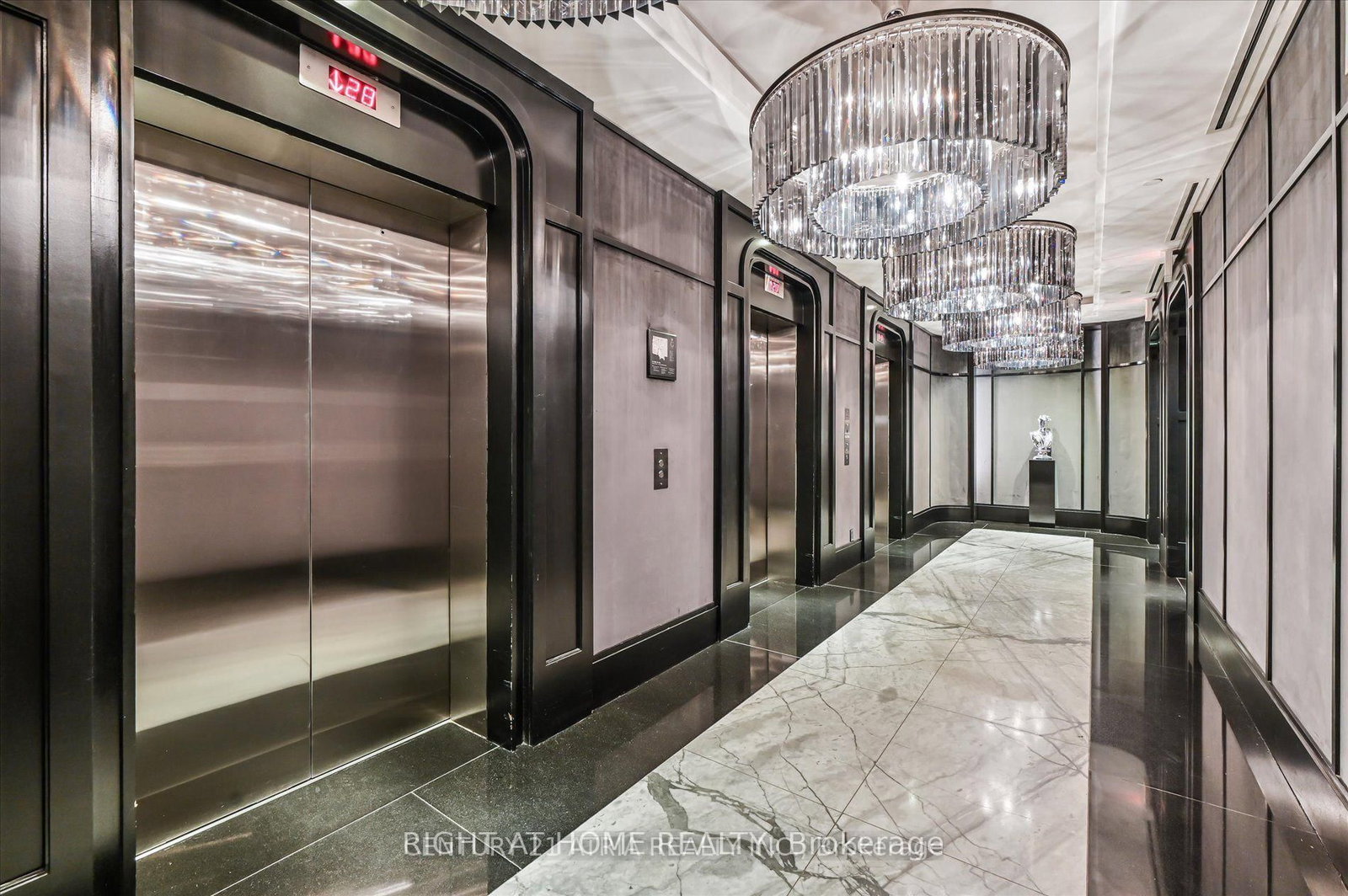 88 Blue Jays Way, Unit 2905 - Photo 5