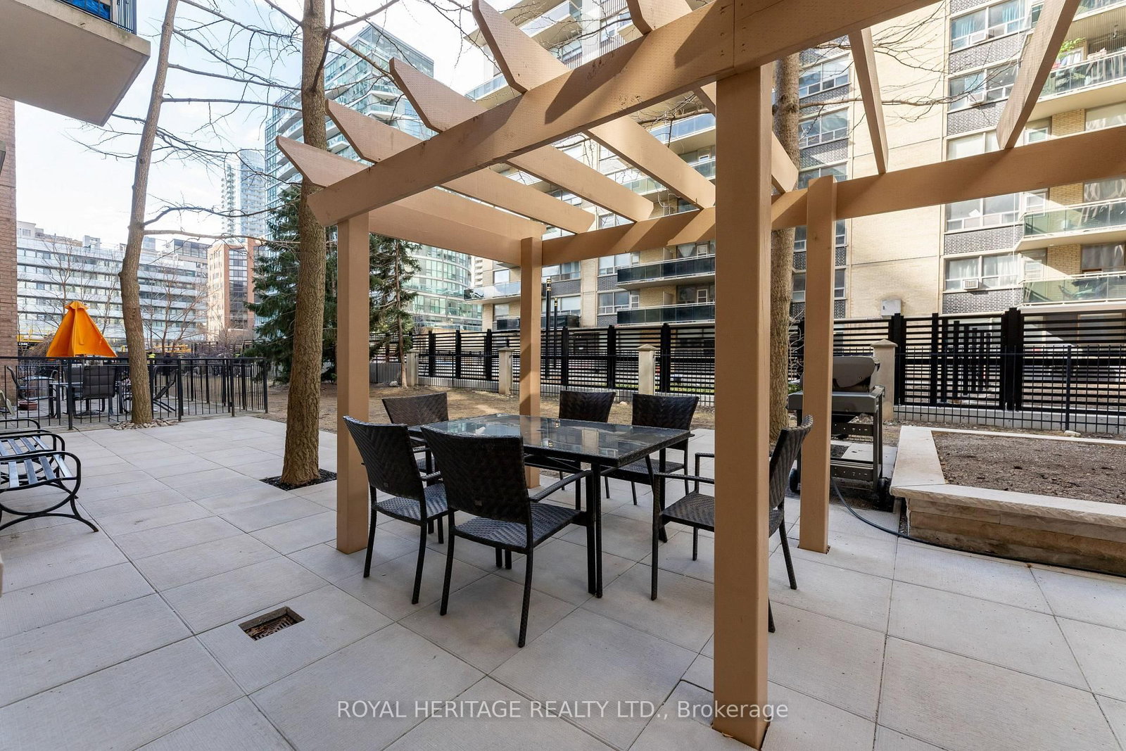 188 Redpath Avenue • #211 • Toronto, ON photo 26