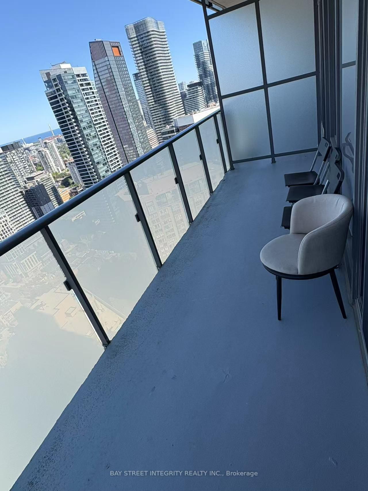 1080 Bay Street, Unit 3910 - Photo 8