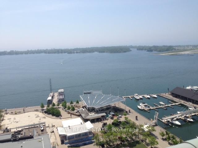 228 Queens Quay W, Unit 2703 - Photo 21