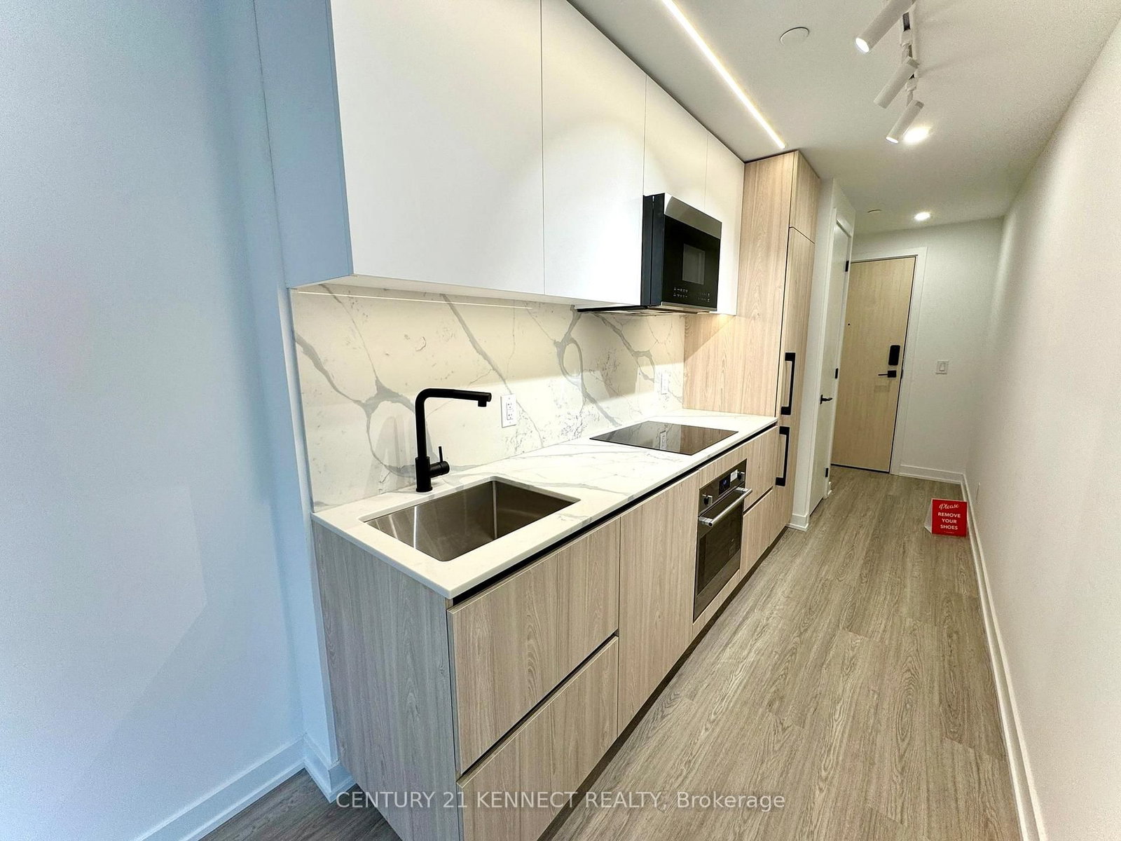 699 Sheppard Avenue E, Unit 715 - Photo 4