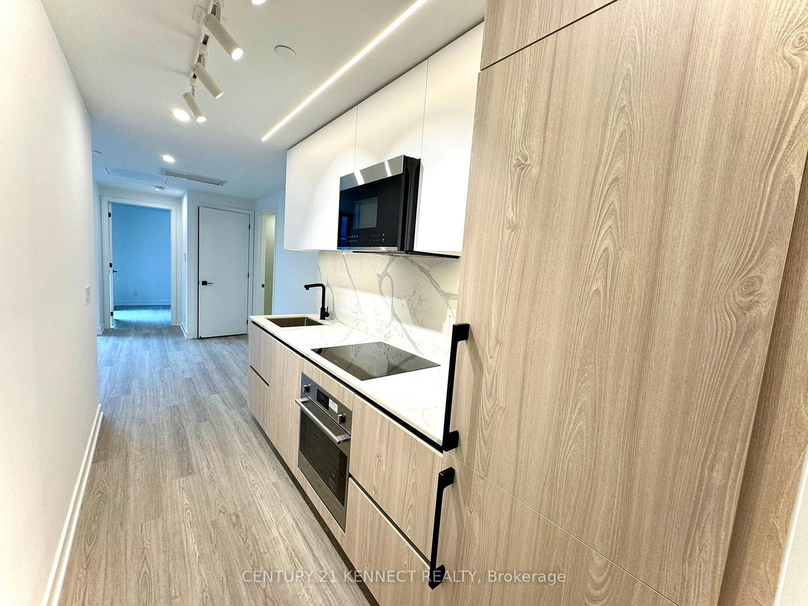 699 Sheppard Avenue E, Unit 715 - Photo 5