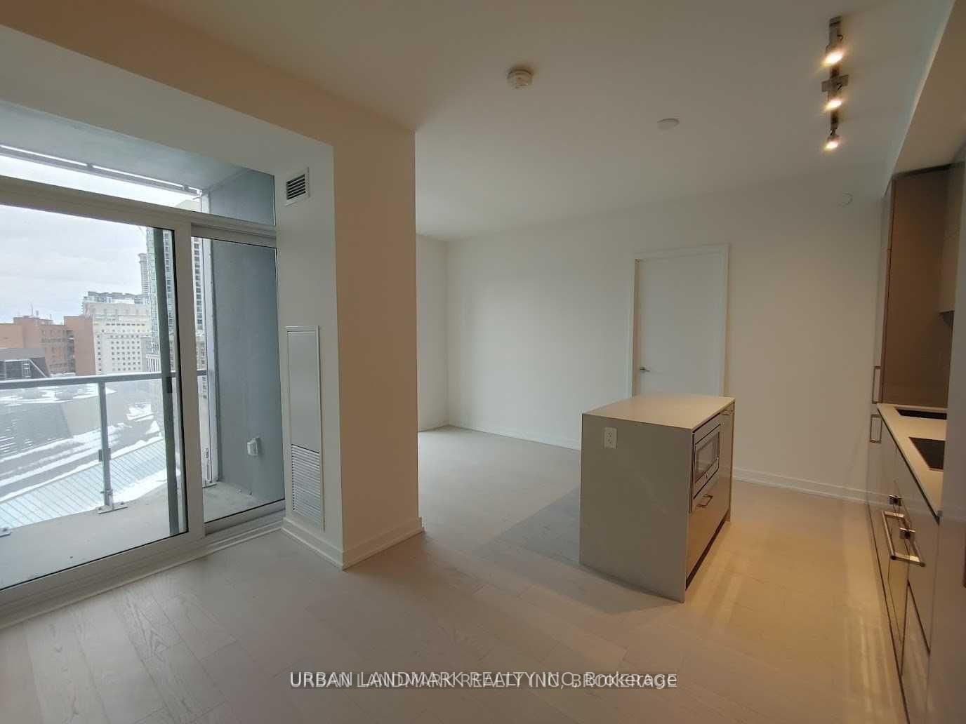 1 Yorkville Avenue, Unit 1311 - Photo 4
