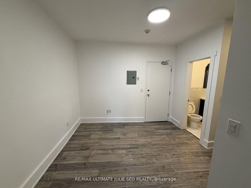 203 - 432 St Clarens Ave, Toronto, M6H 3W3 | Image 3