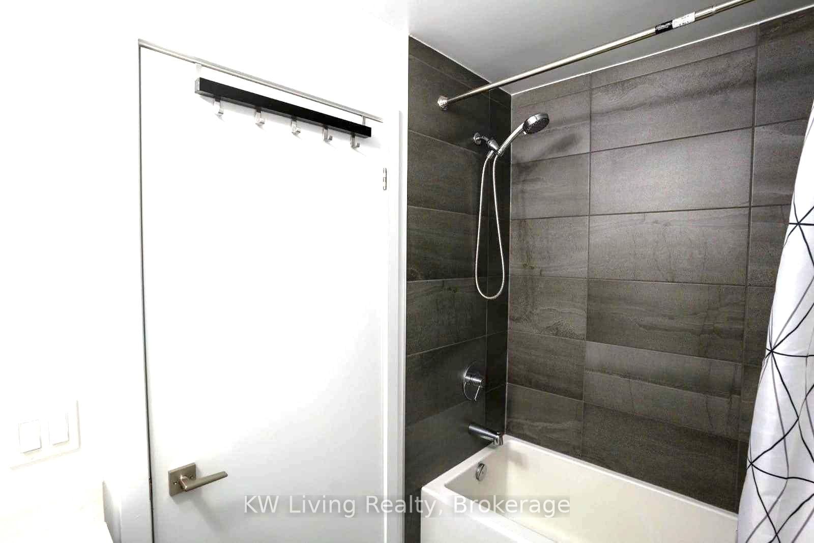 56 Forest Manor Road, Unit 2709 - Photo 14