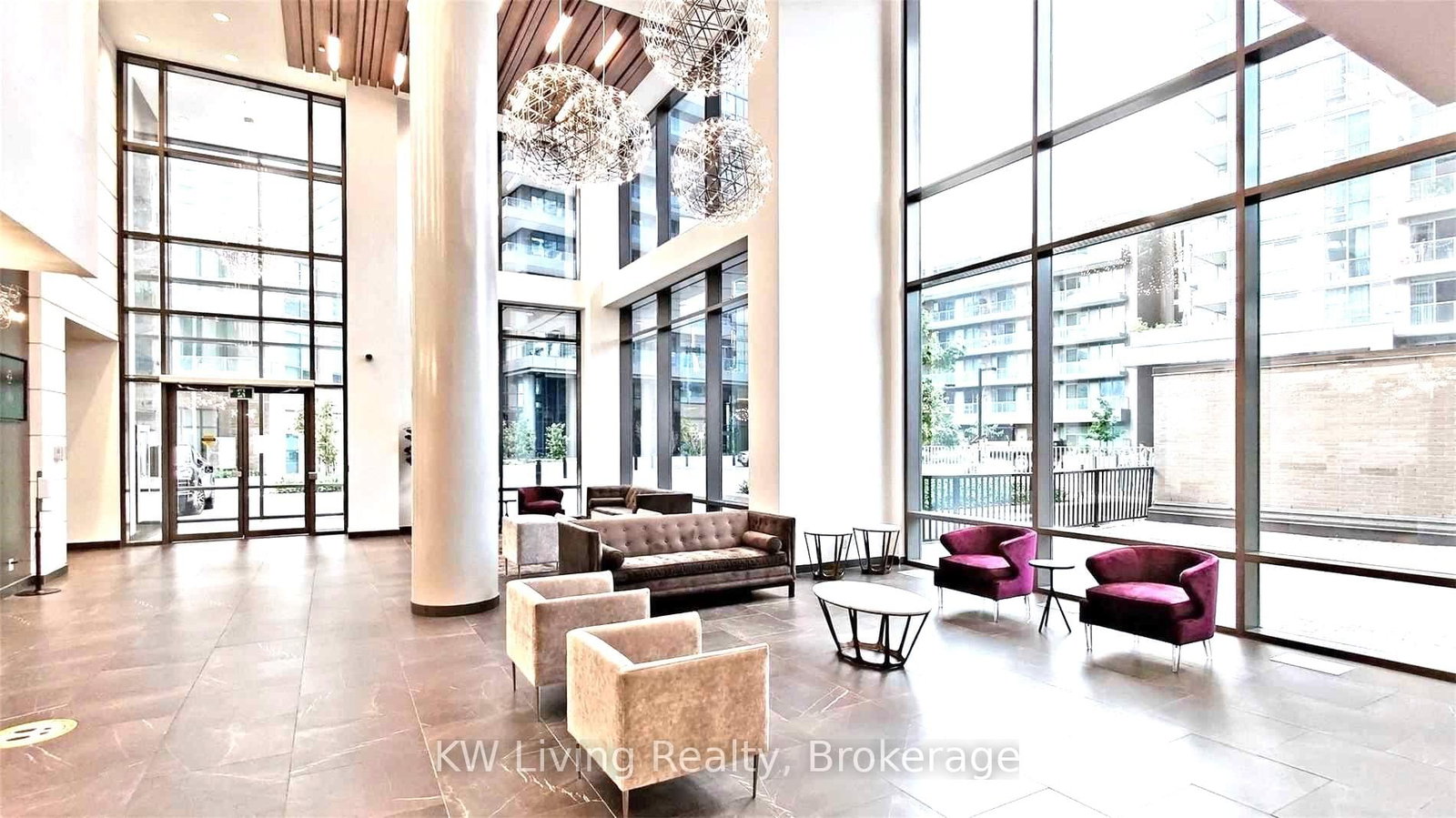 56 Forest Manor Road, Unit 2709 - Photo 3
