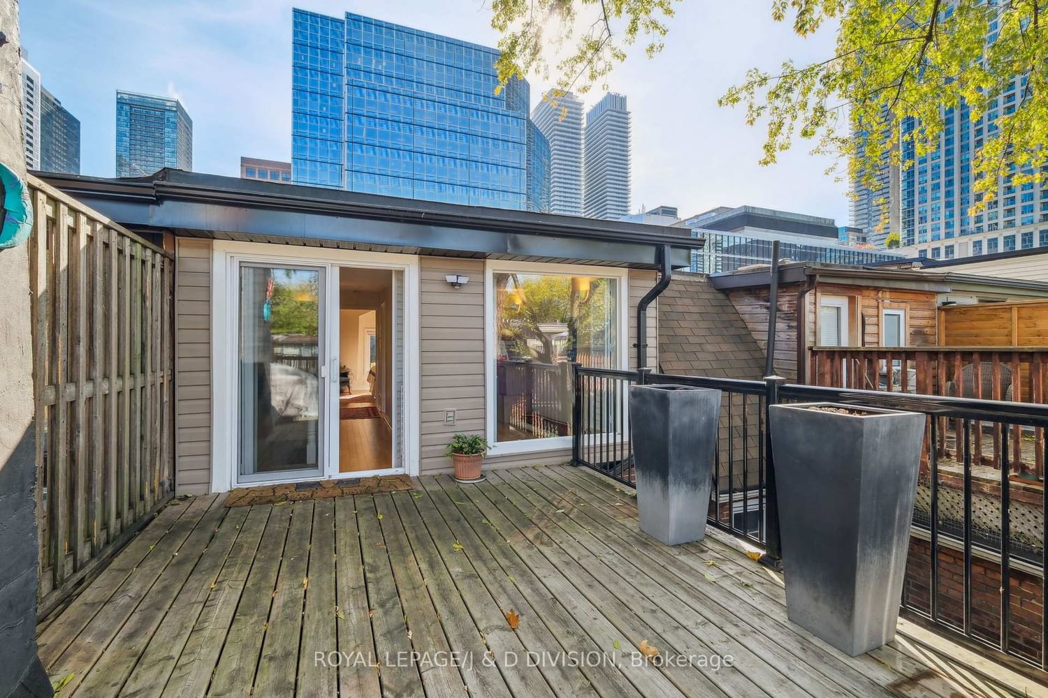 88 Asquith Avenue - Photo 27