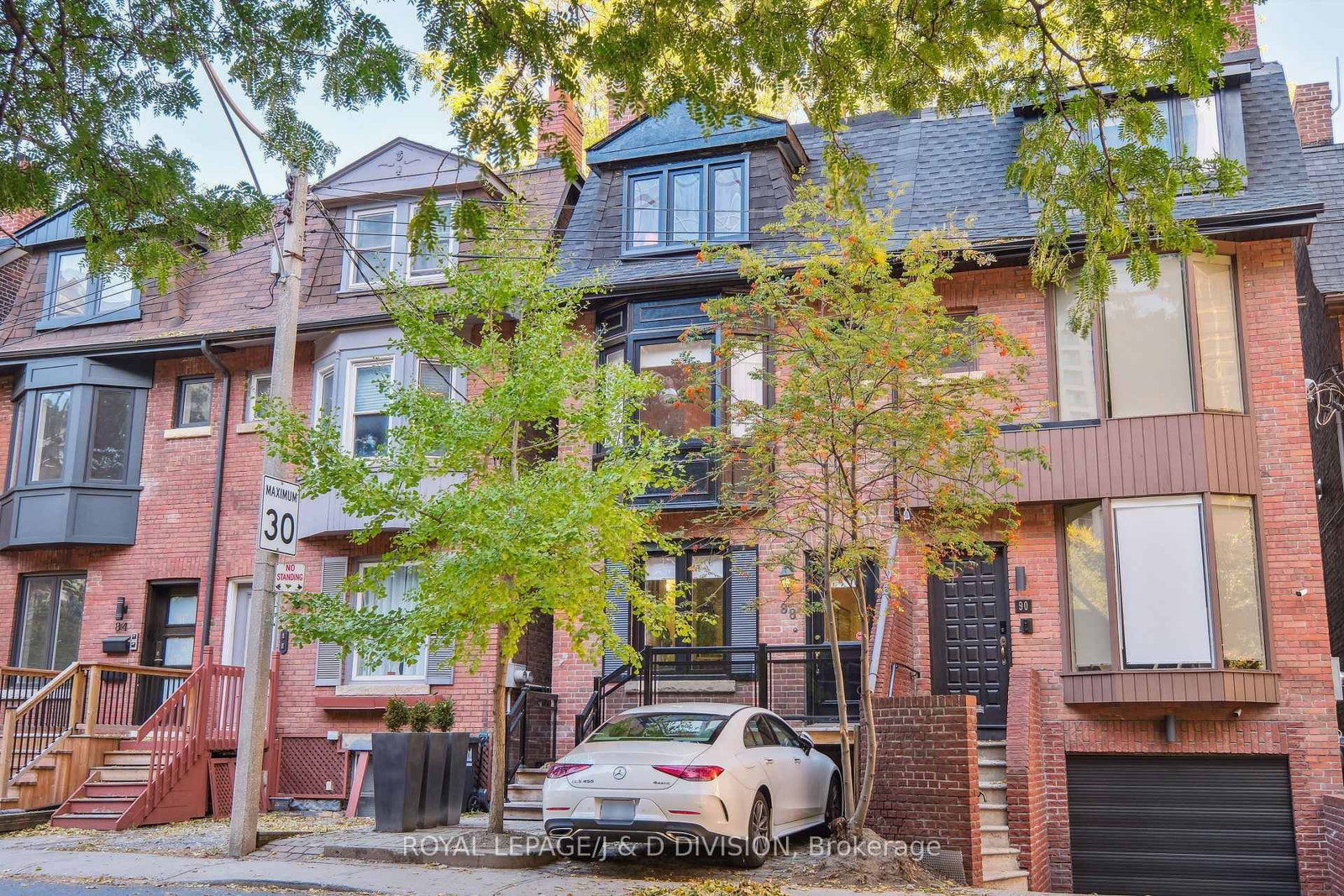 88 Asquith Avenue - Photo 40