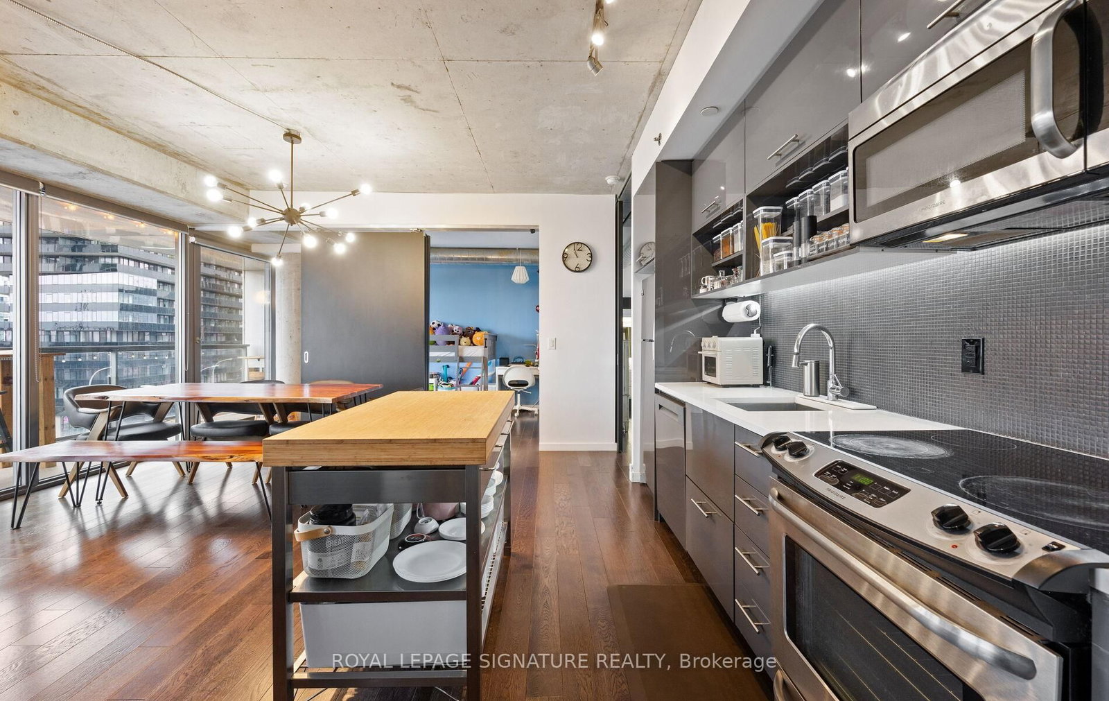 32 Trolley Crescent, Unit 608 - Photo 16