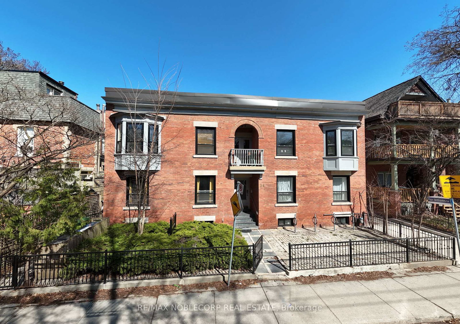 Semi-Detached House for sale at 34 Winchester Street, Toronto, Ontario, M4X 1A7 - Cabbagetown-South St. James Town - MLS: C13068740