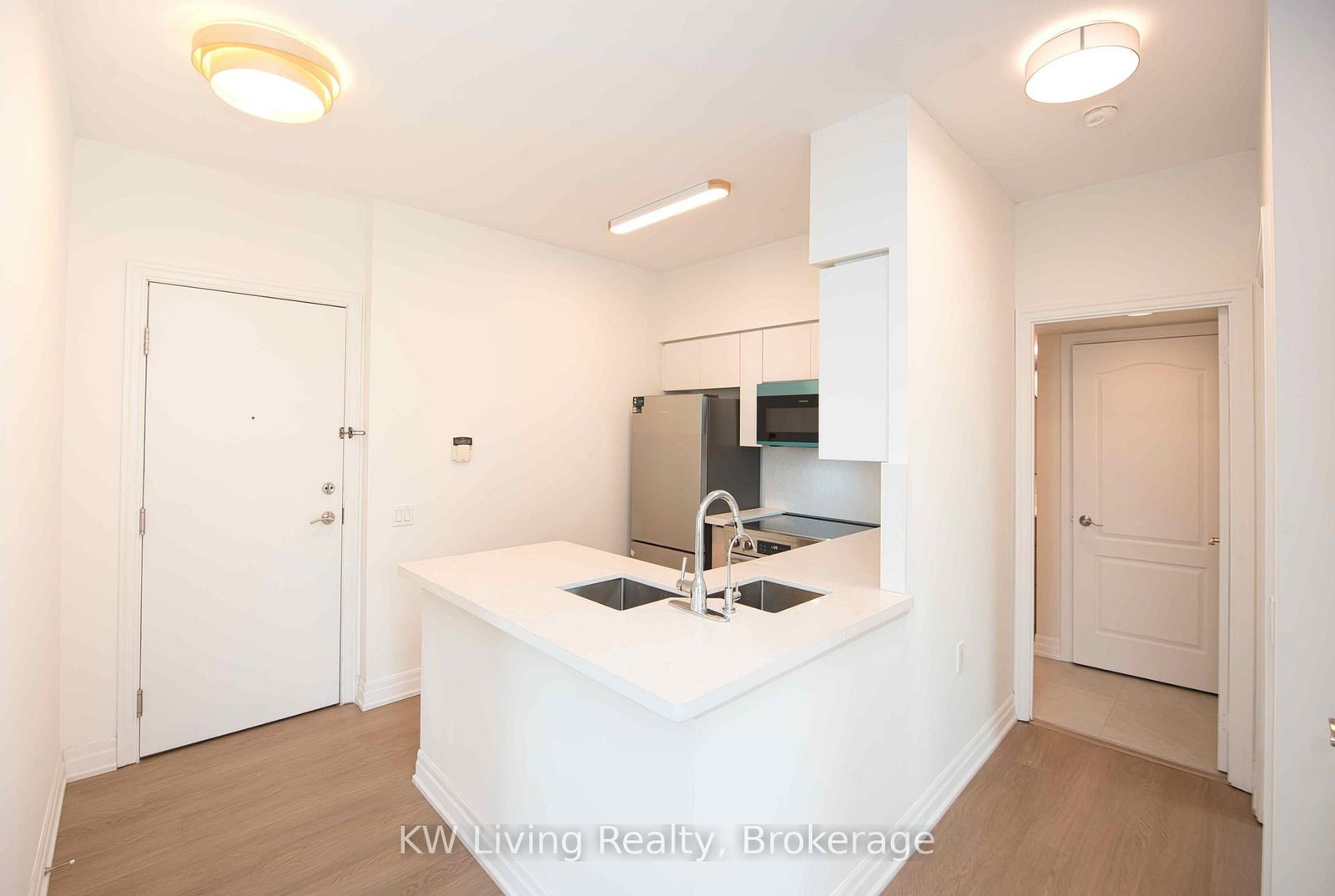 21 Hillcrest Avenue, Unit 2101 - Photo 7