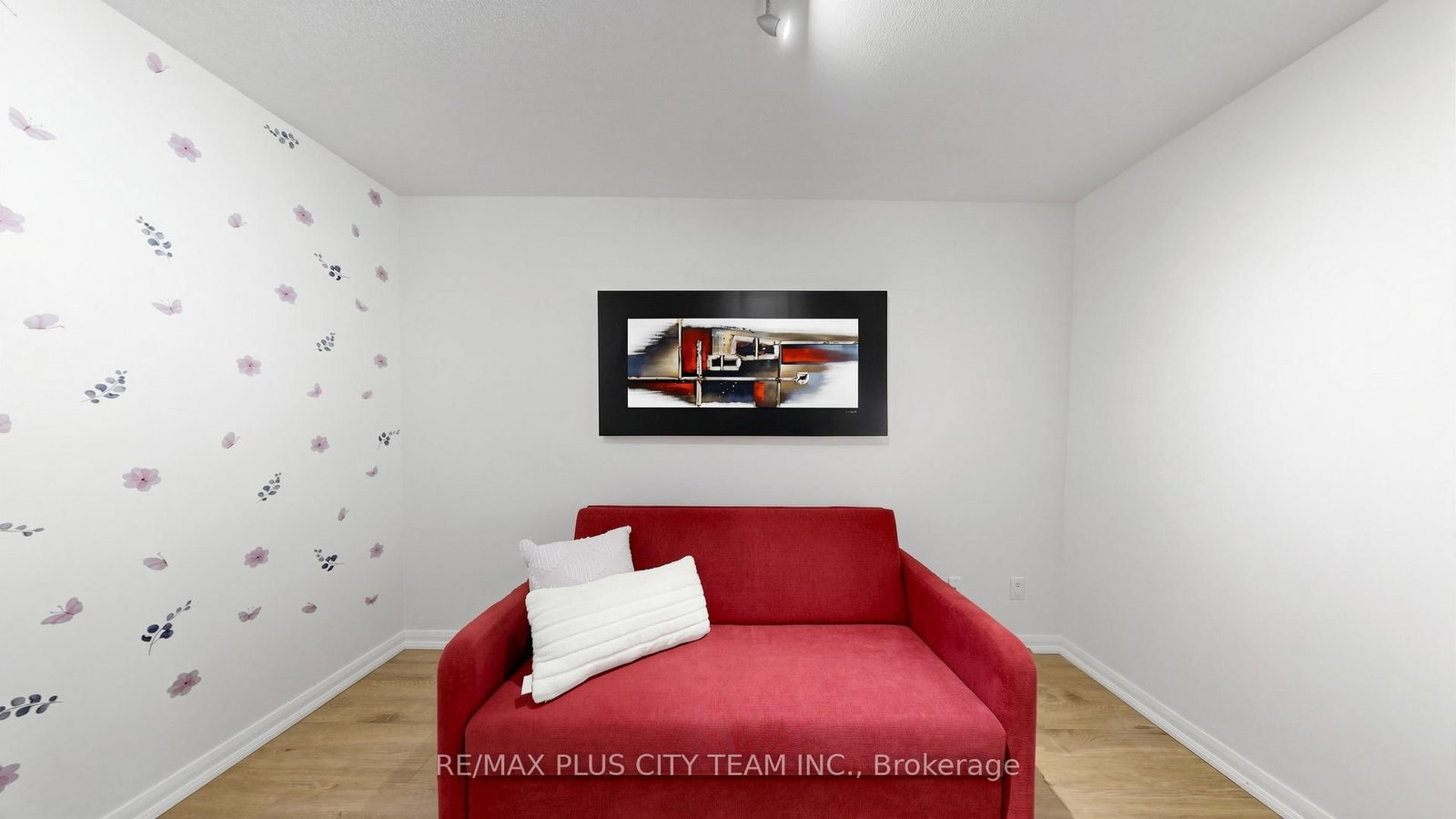 111 Elizabeth Street, Unit 308 - Photo 16