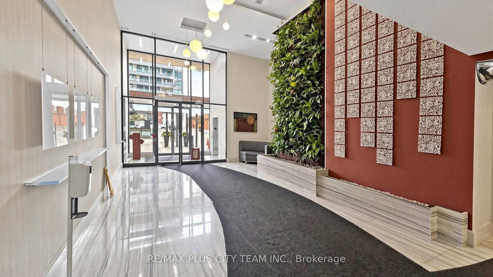 111 Elizabeth Street, Unit 308 - Photo 44