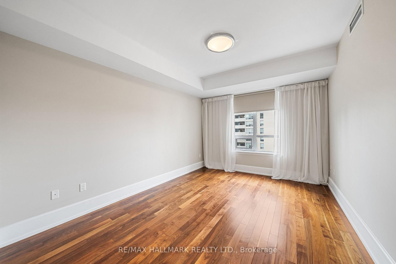 660 Sheppard Avenue E, Unit 601 - Photo 16