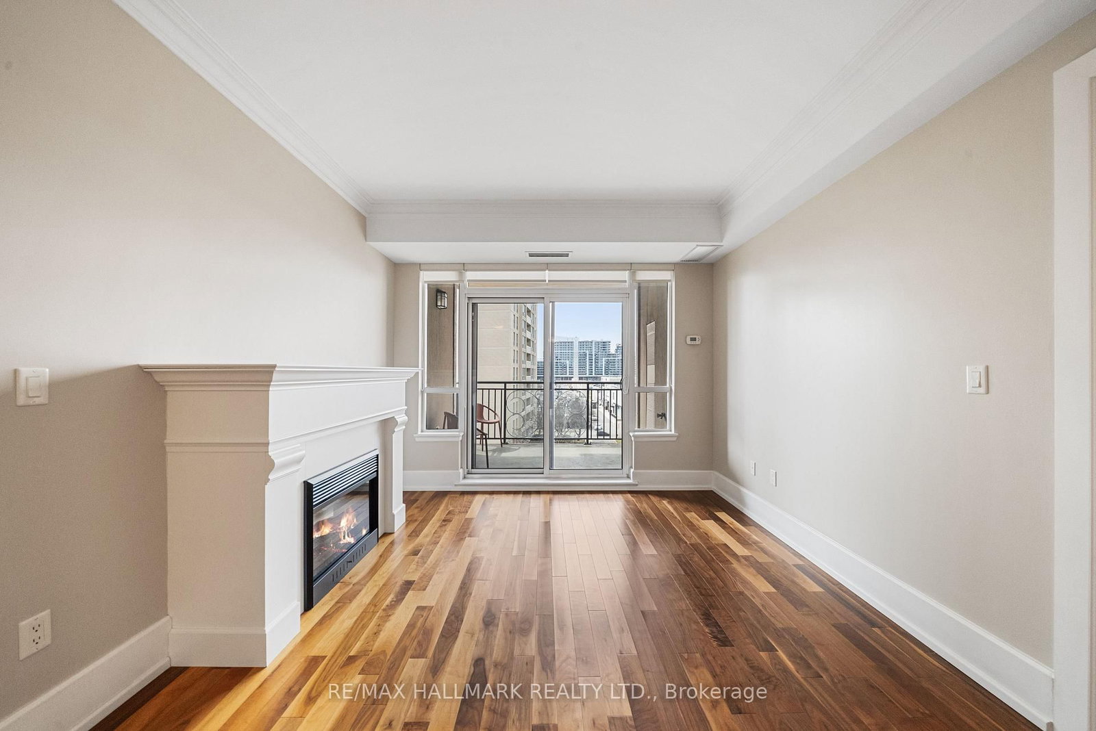 660 Sheppard Avenue E, Unit 601 - Photo 4