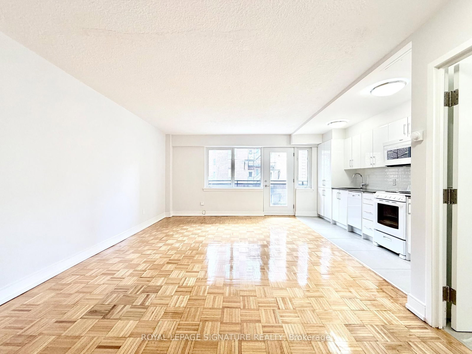95 Lawton Boulevard, Unit 203 - Photo 2