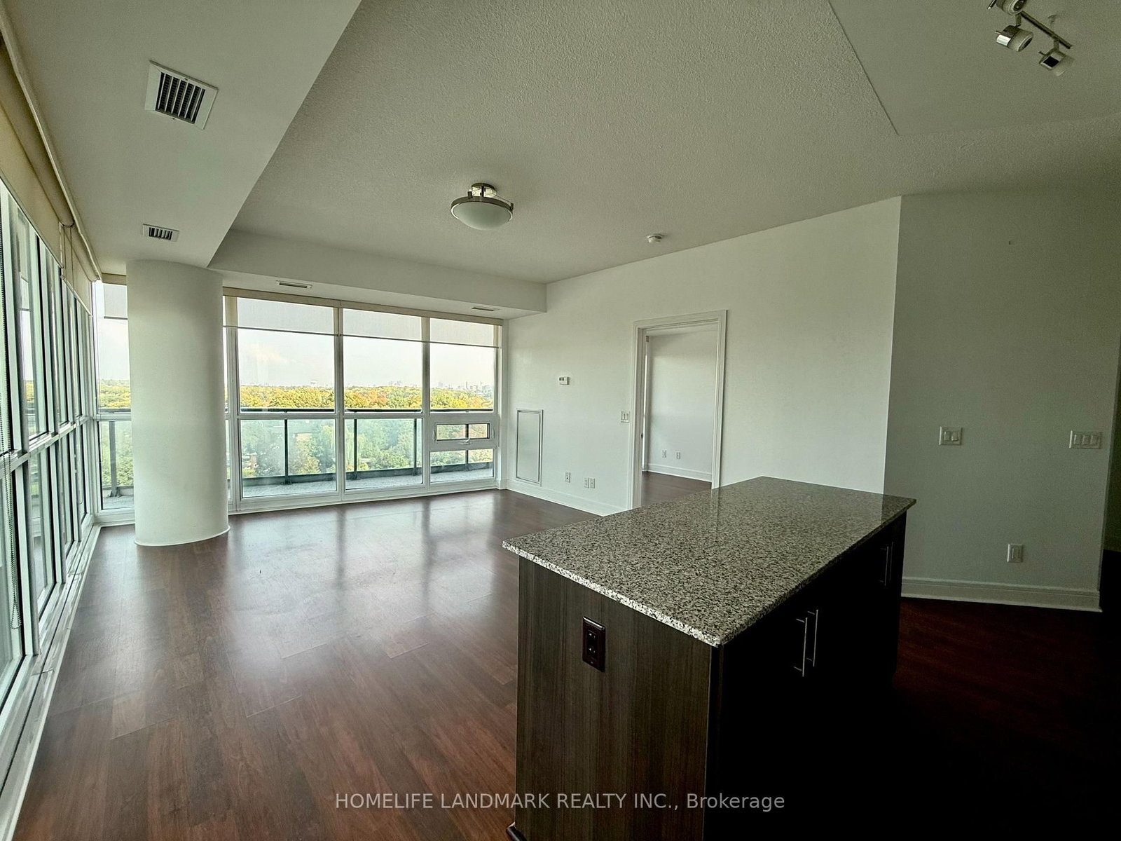 35 Brian Peck Crescent, Unit 901 - Photo 6