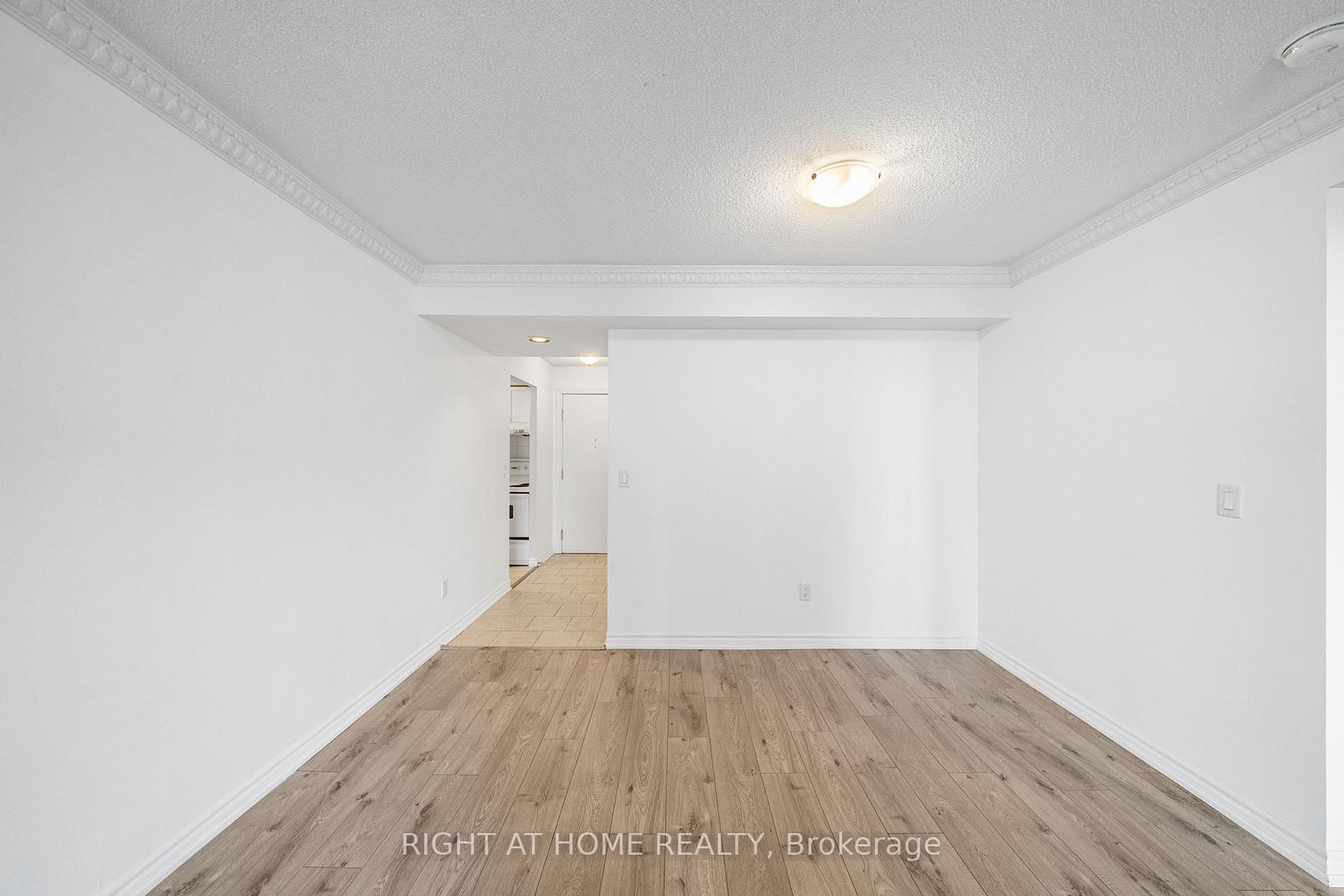 18 Sommerset Way, Unit 1707 - Photo 12