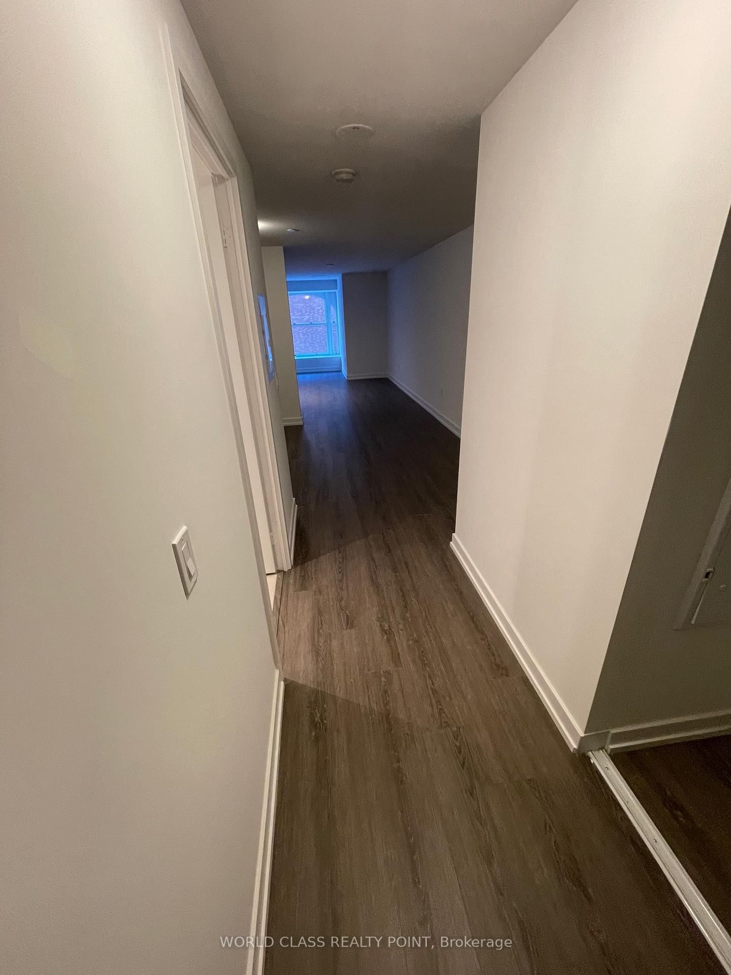 1 Yorkville Avenue, Unit 307 - Photo 3