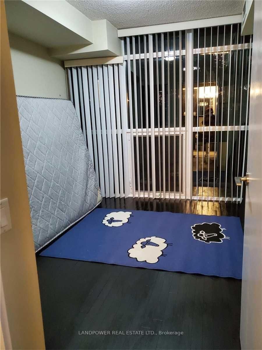 21 Carlton Street, Unit 509 - Photo 6