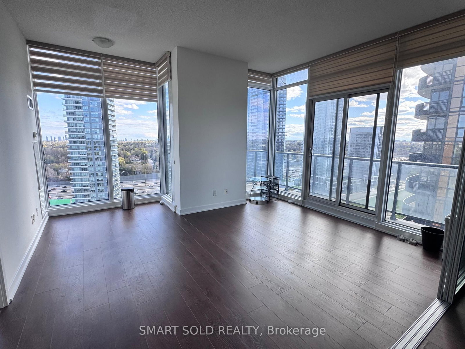 72 Esther Shiner Boulevard, Unit 2306 - Photo 2
