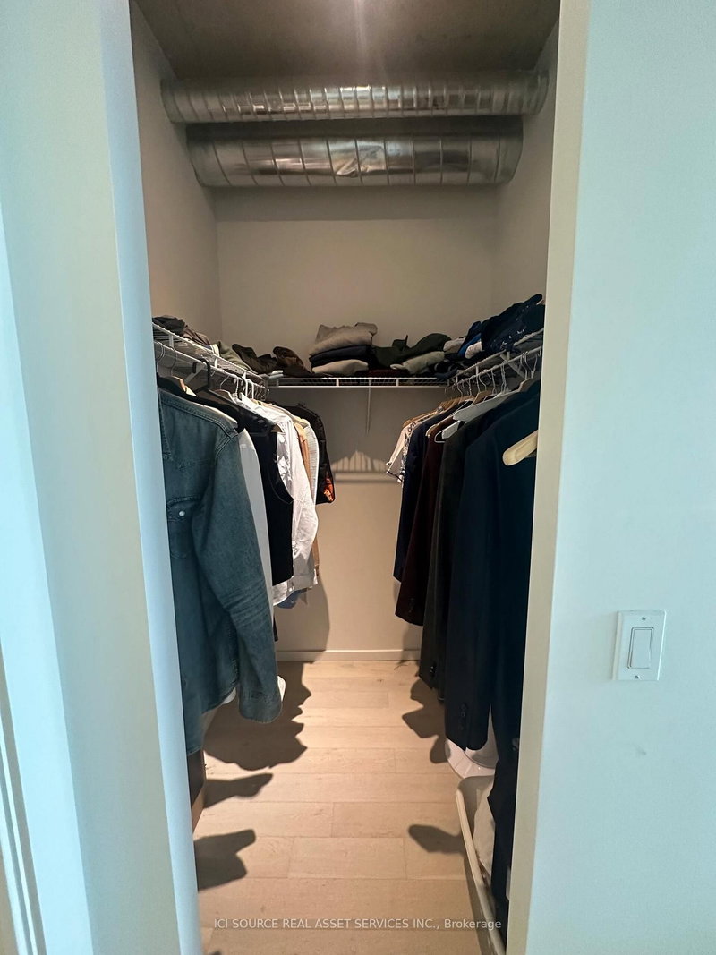 912 - 21 Lawren Harris Sq, Toronto, M5A 0N7 | Image 3
