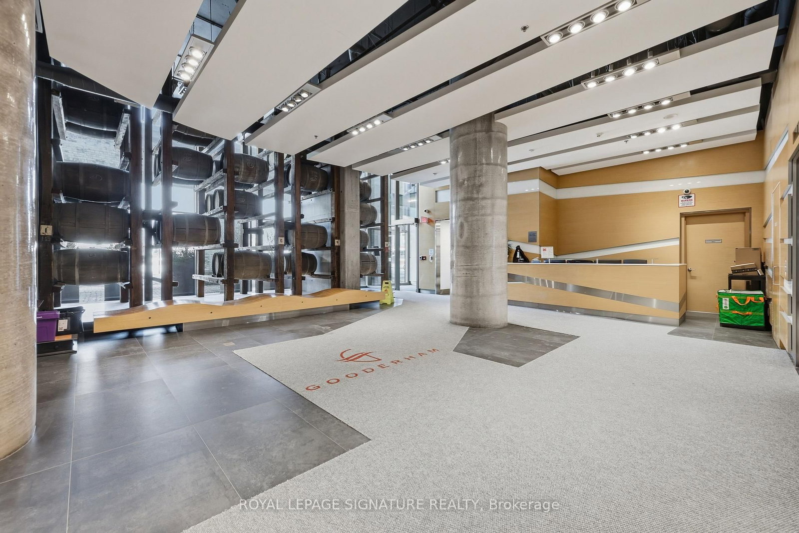 390 Cherry Street, Unit 2805 - Photo 16