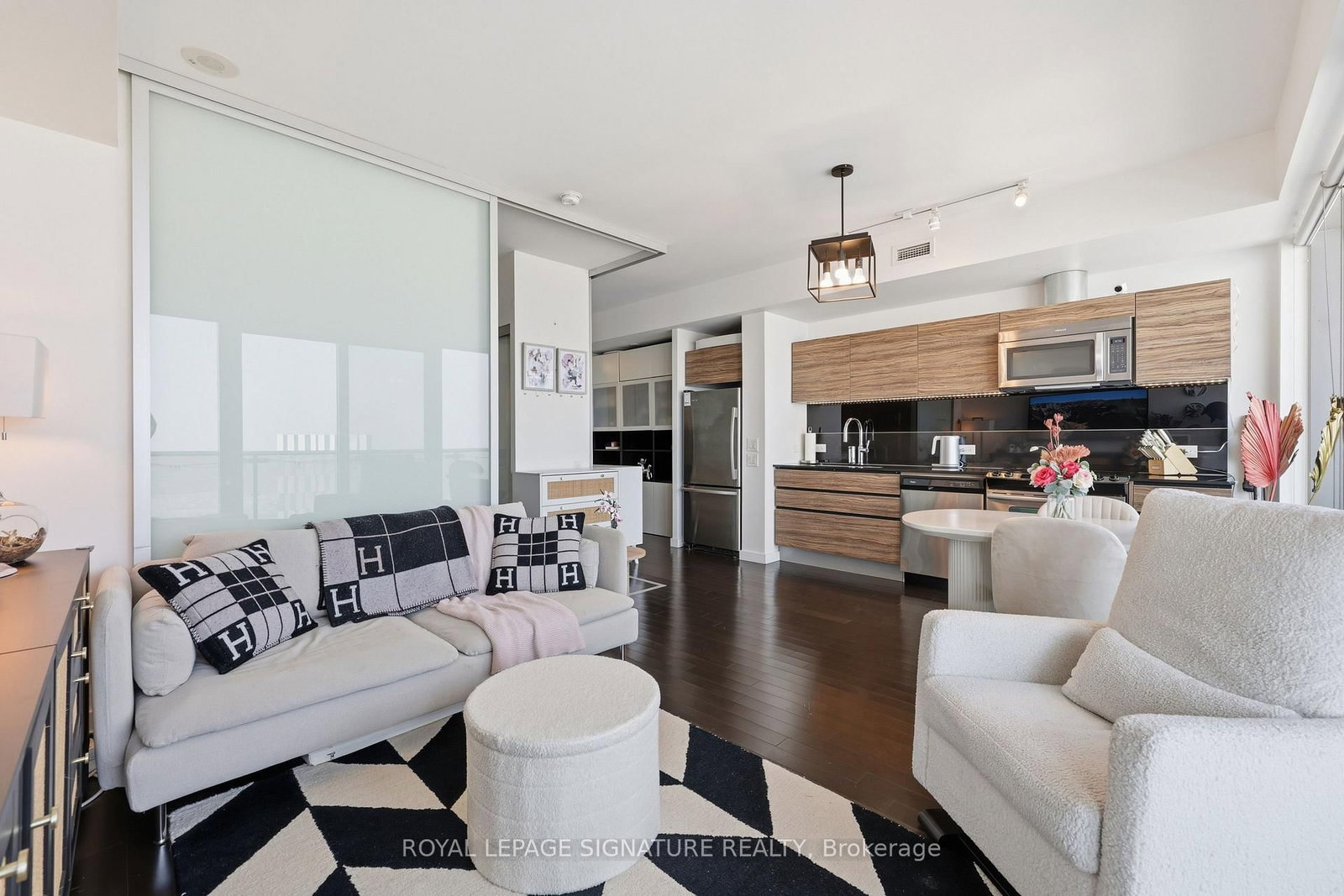 390 Cherry Street, Unit 2805 - Photo 6