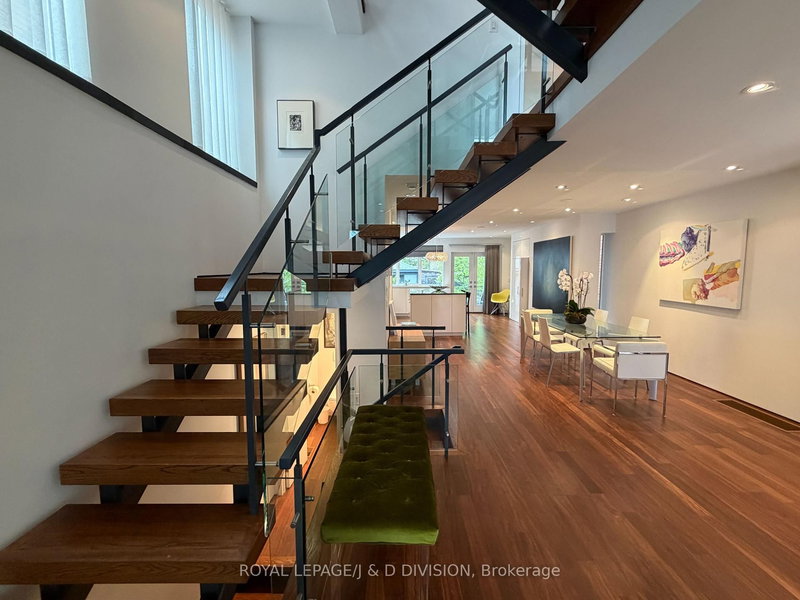 44 Standish Ave, Toronto, M4W 3B1 | Image 3