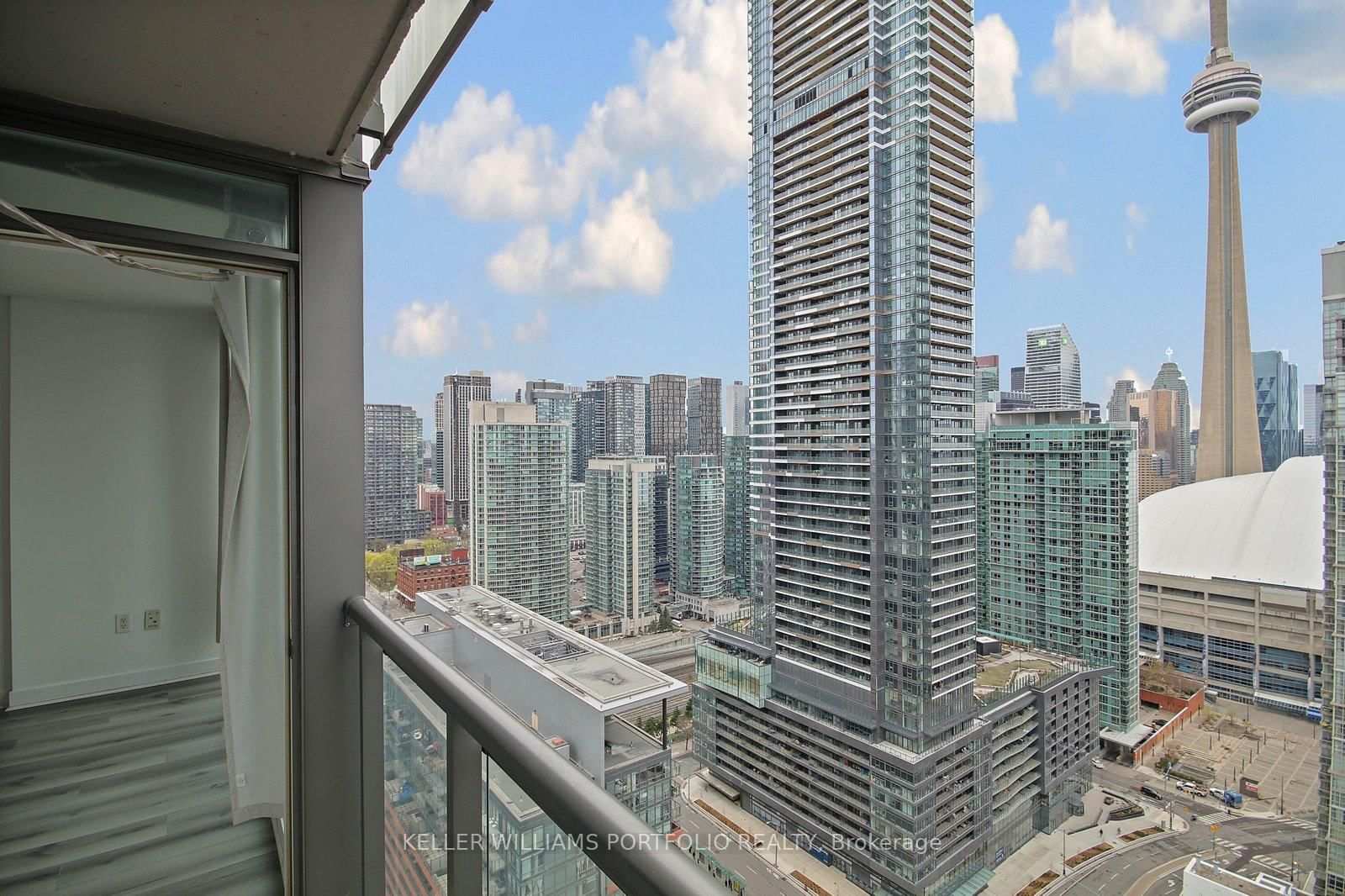 15 Fort York Boulevard, Unit 3907 - Photo 27