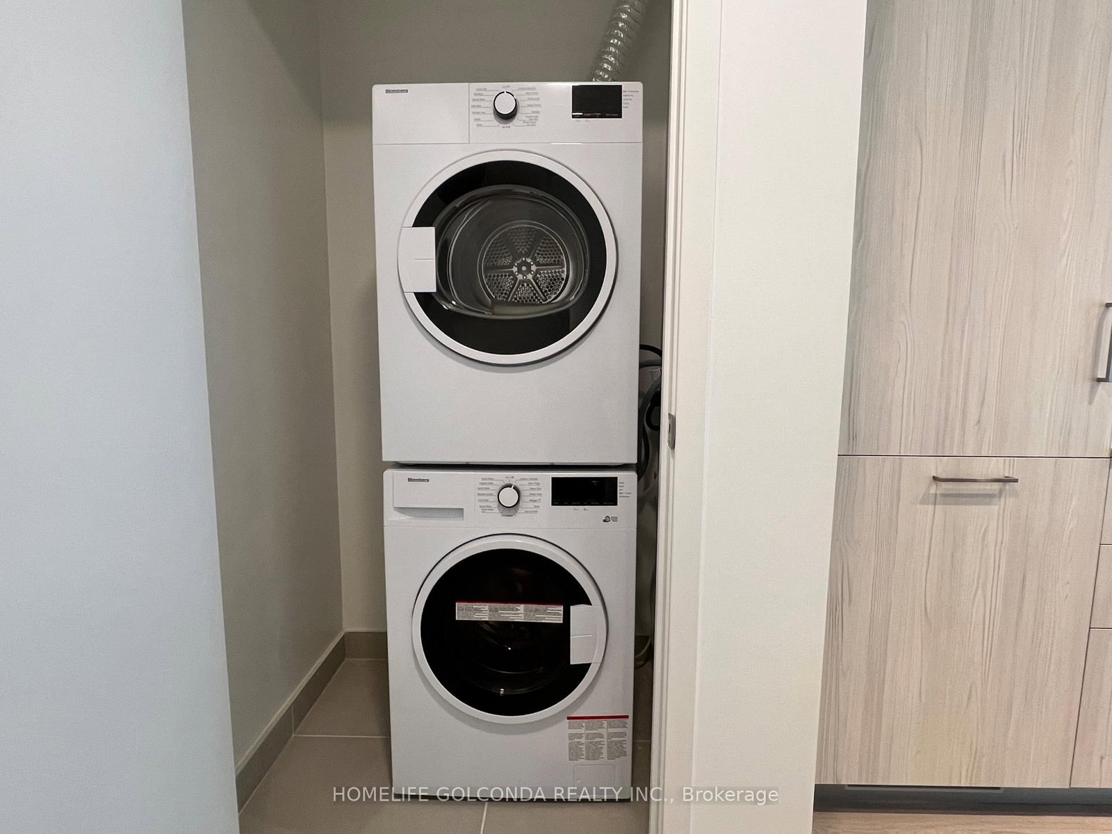 65 Mutual Street, Unit 2208 - Photo 13