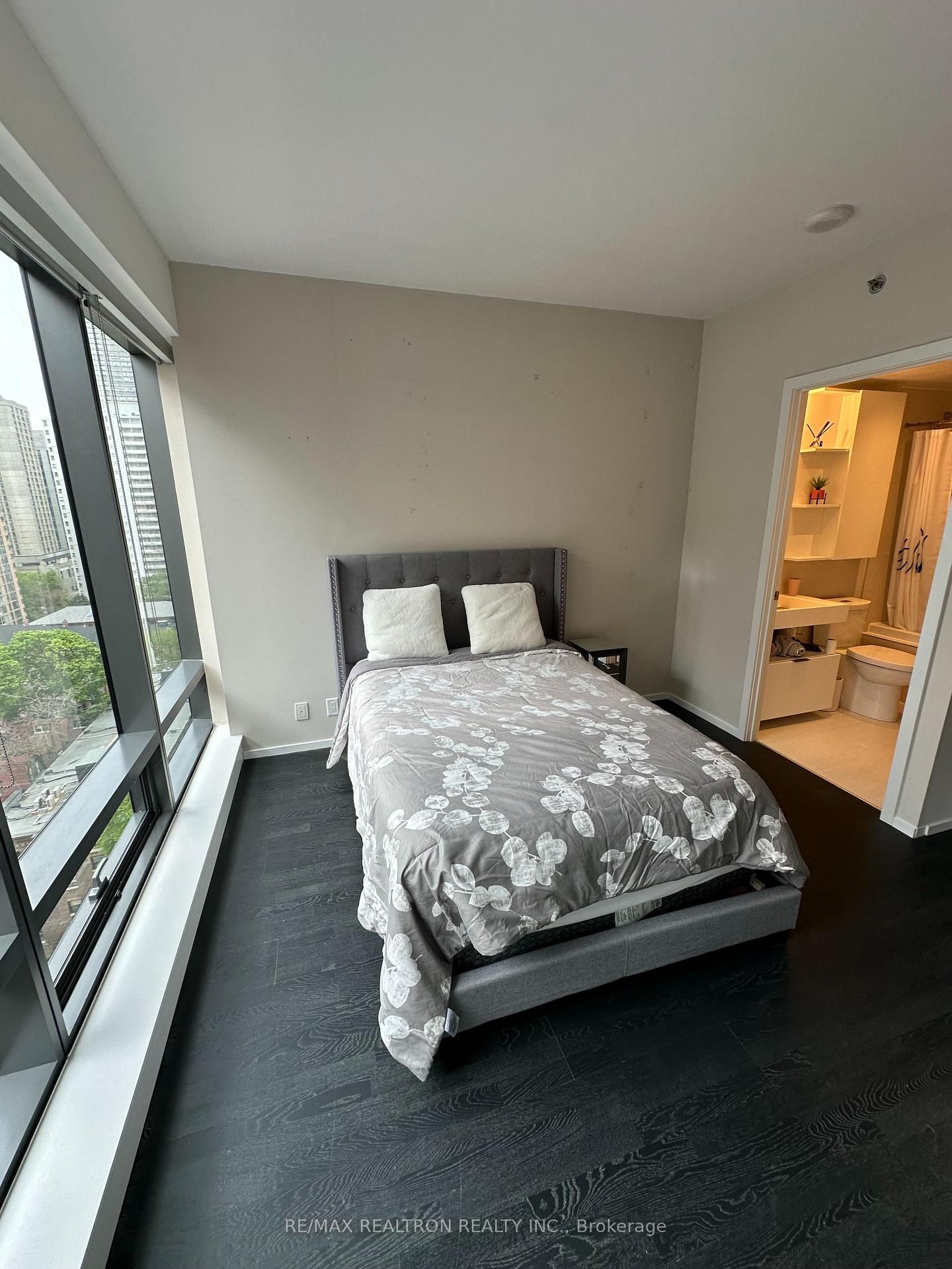 5 St Joseph Street, Unit 1307 - Photo 11