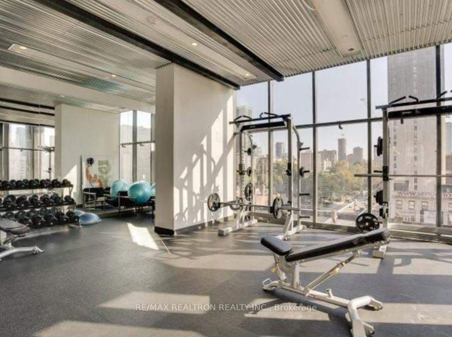 5 St Joseph Street, Unit 1307 - Photo 17
