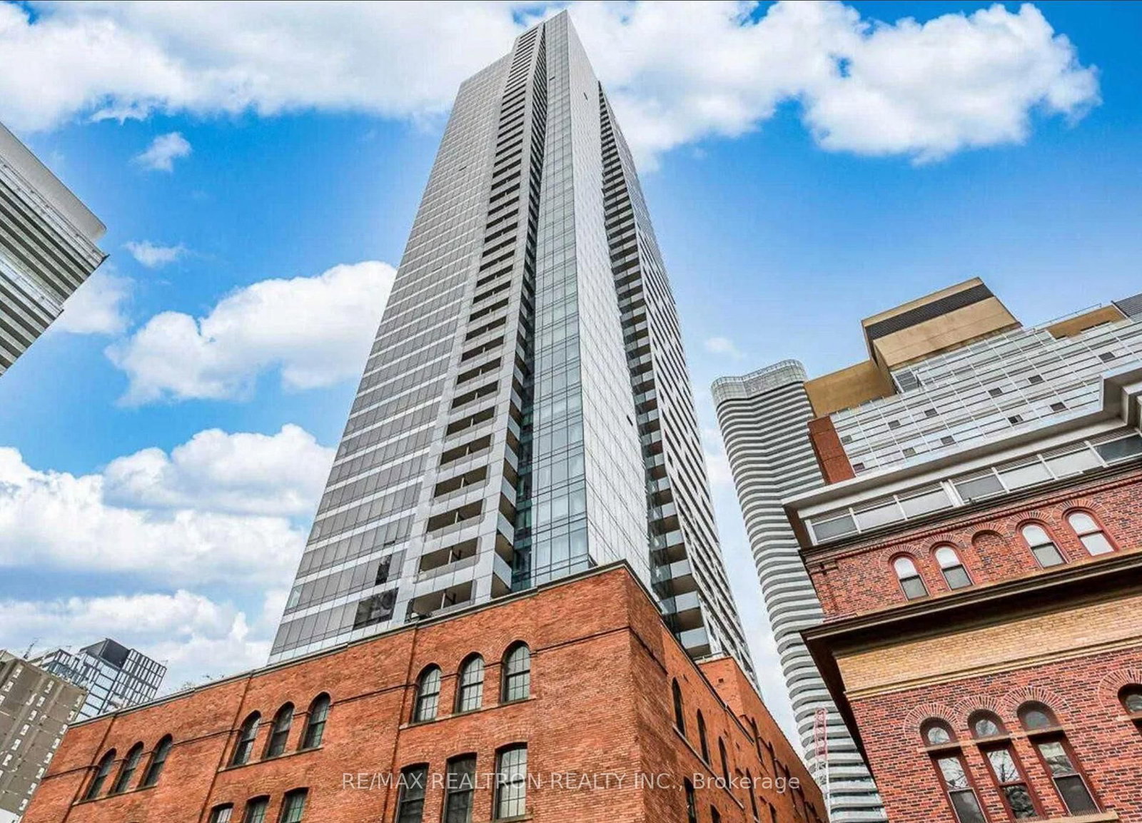 5 St Joseph Street, Unit 1307 - Photo 3