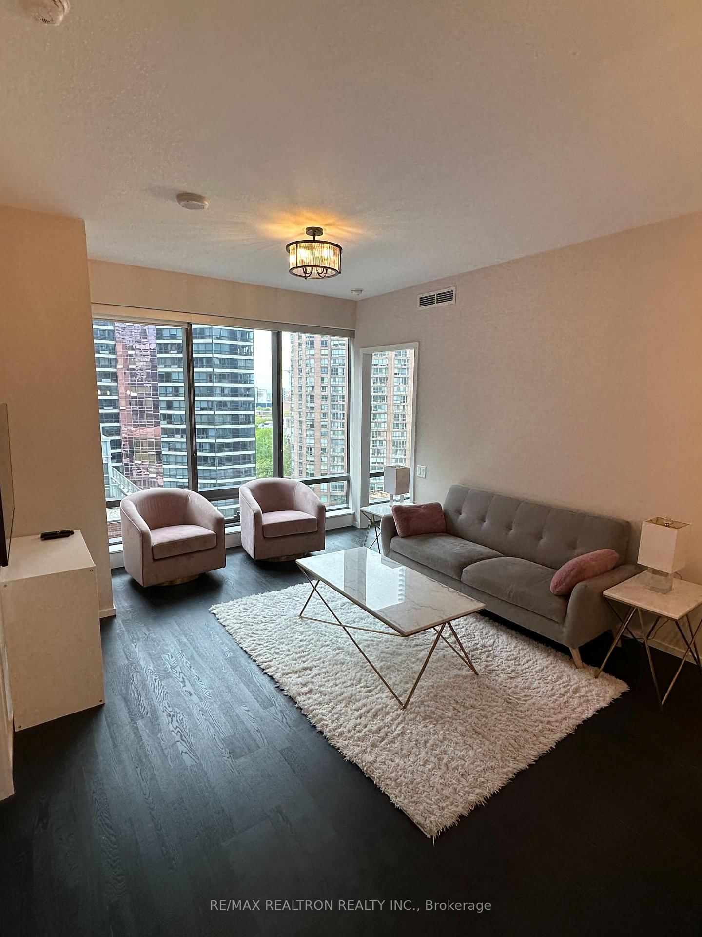 5 St Joseph Street, Unit 1307 - Photo 6
