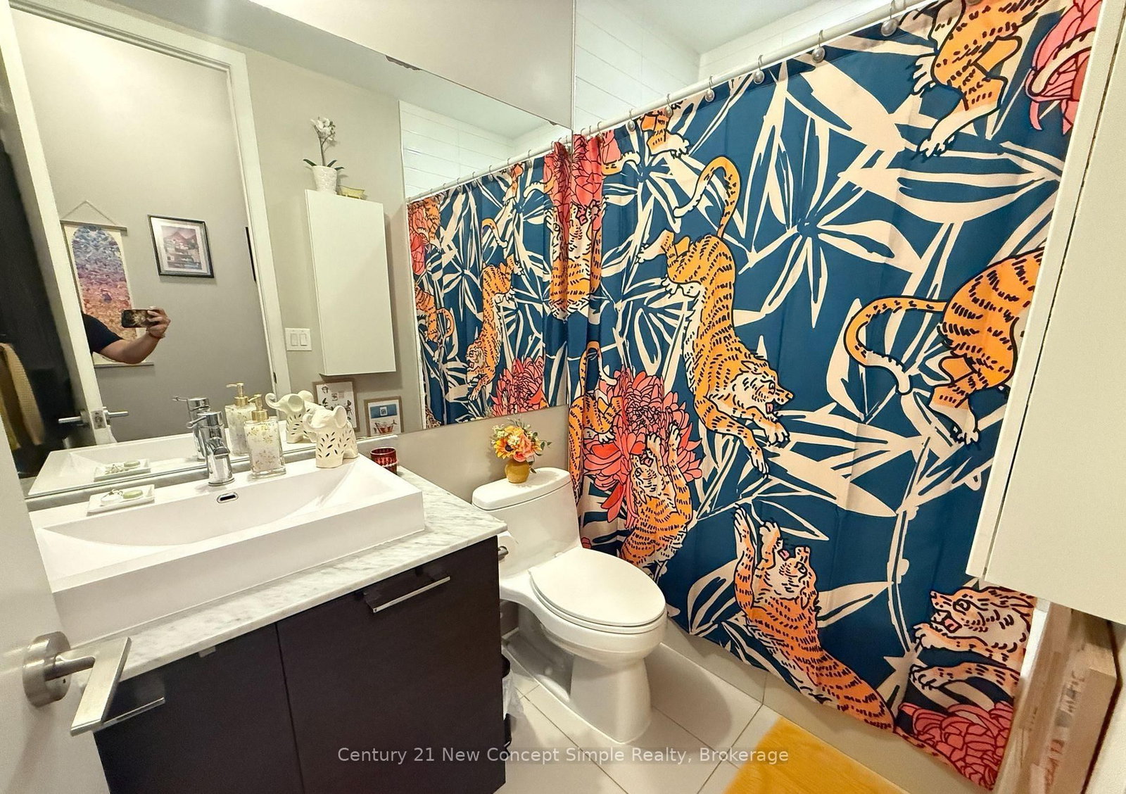 399 Adelaide Street W, Unit 305 - Photo 6