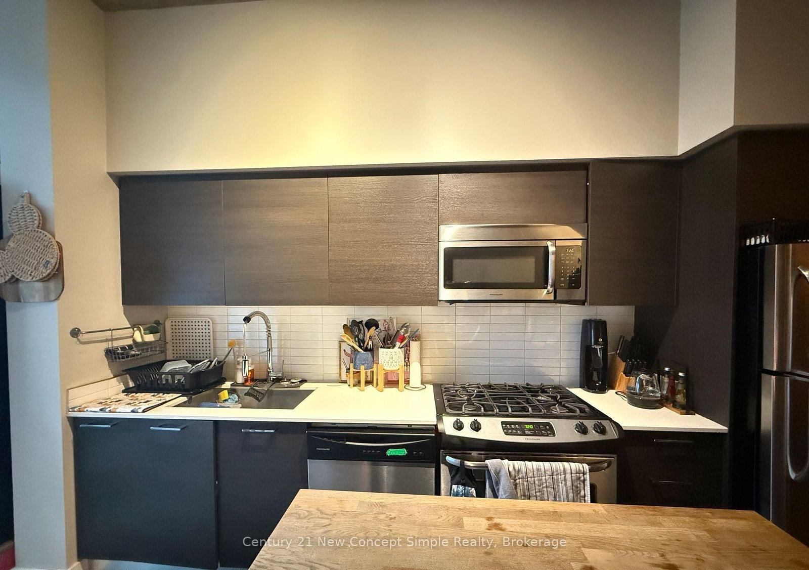 399 Adelaide Street W, Unit 305 - Photo 8