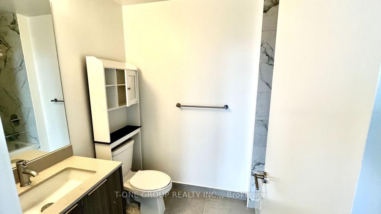 32 Forest Manor Road, Unit 1305 - Photo 5