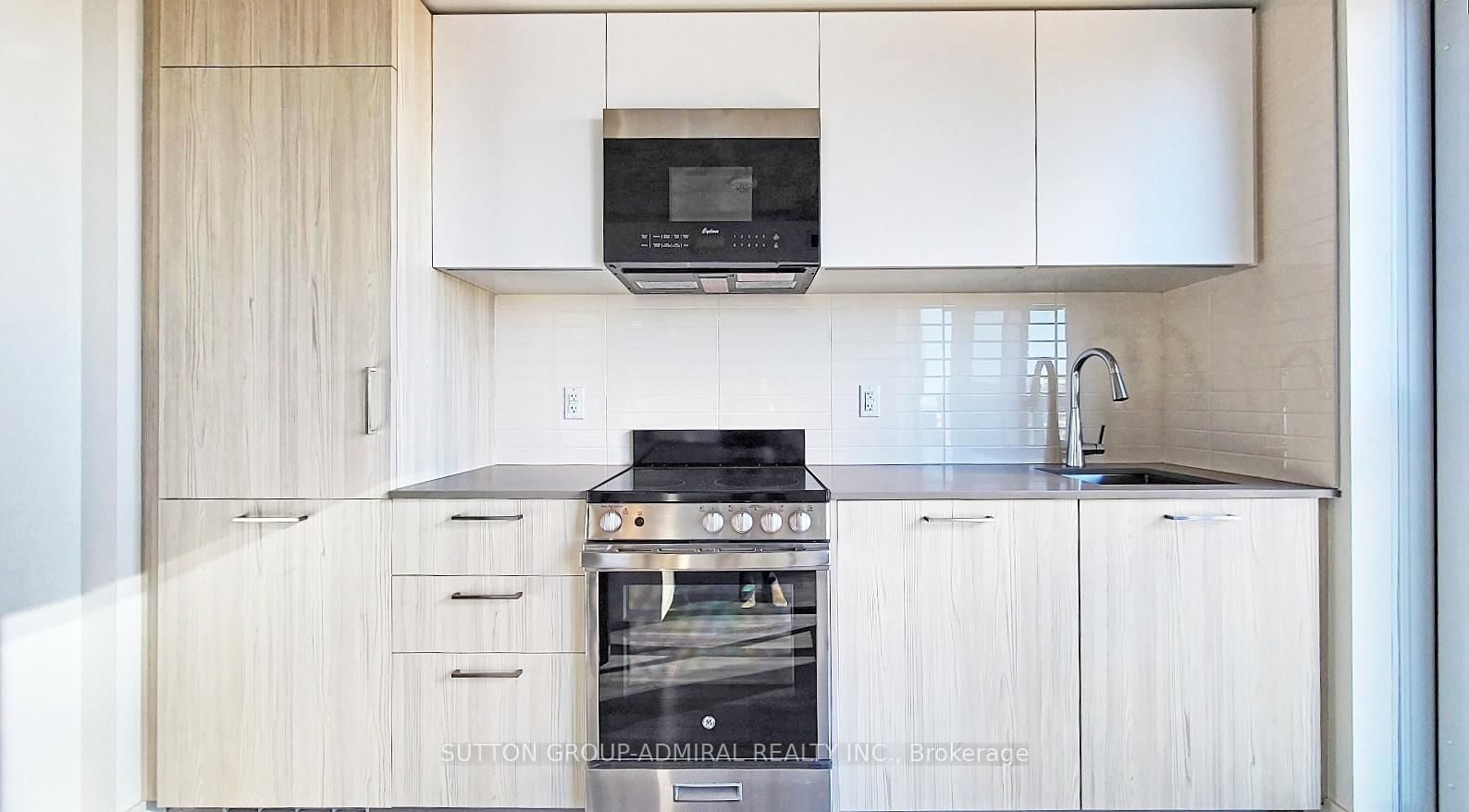 65 Mutual Street, Unit 1901 - Photo 5