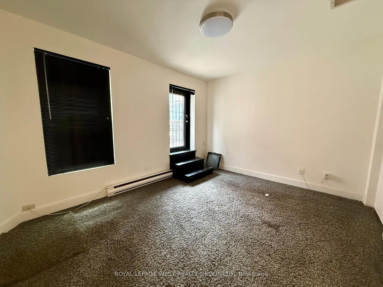 261 Queen Street W, Unit 3 - Photo 3
