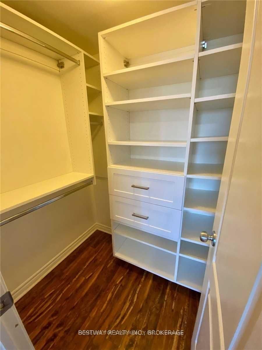 8 S Rean Drive S, Unit 911 - Photo 4