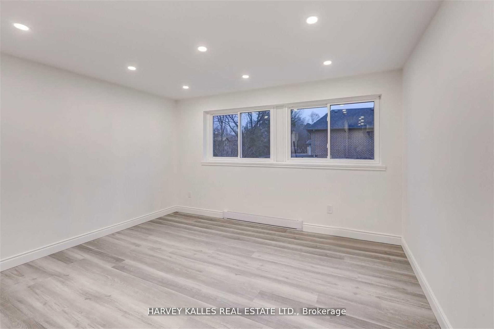 901 Millwood Road, Unit B - Photo 4