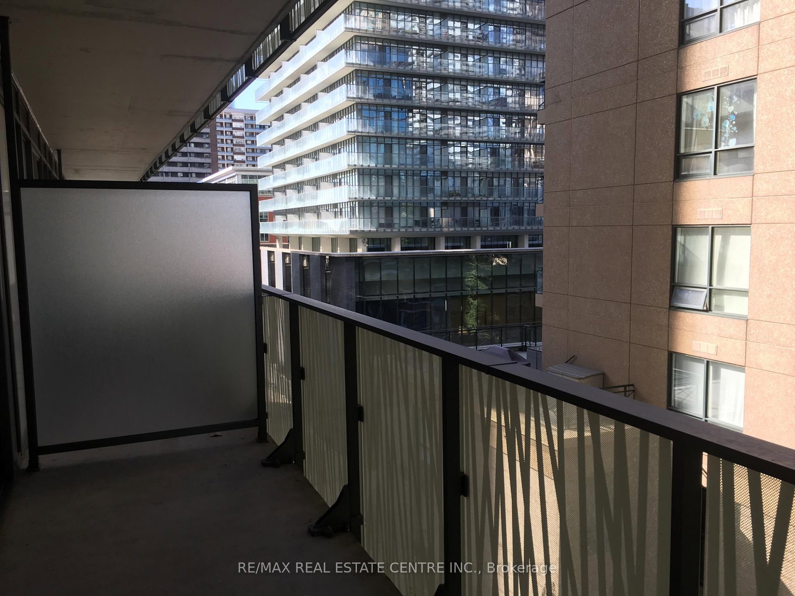 42 Charles Street E, Unit 3405 - Photo 11